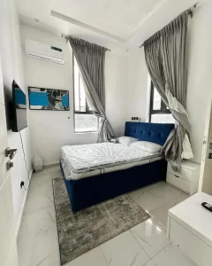 beautifully spacious service apartment in lekki